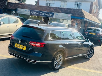 Used Volkswagen Passat 2018 for sale - 79243909: Photo