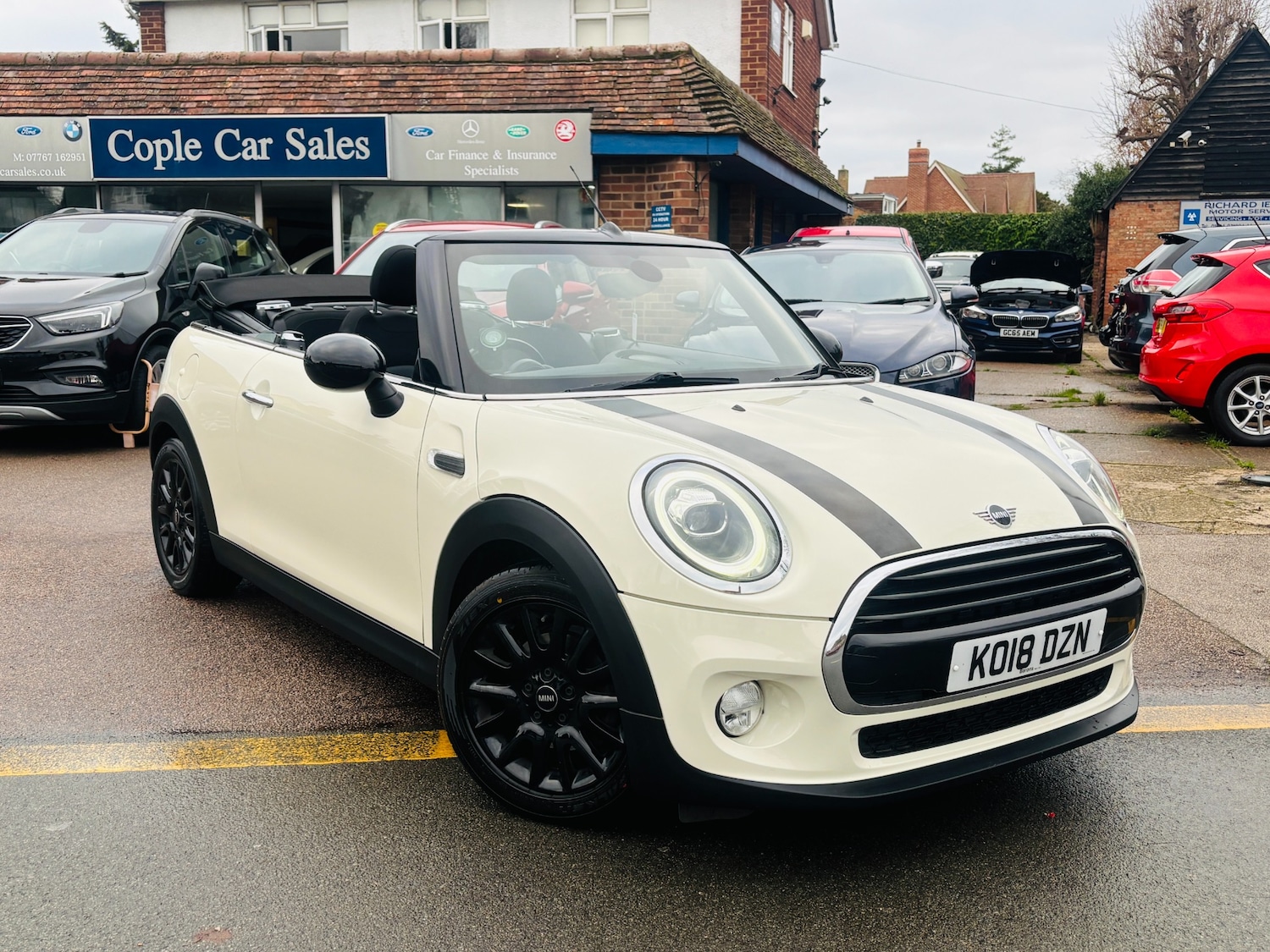 Used MINI Convertible 2018 for sale - 76577507: Photo 1