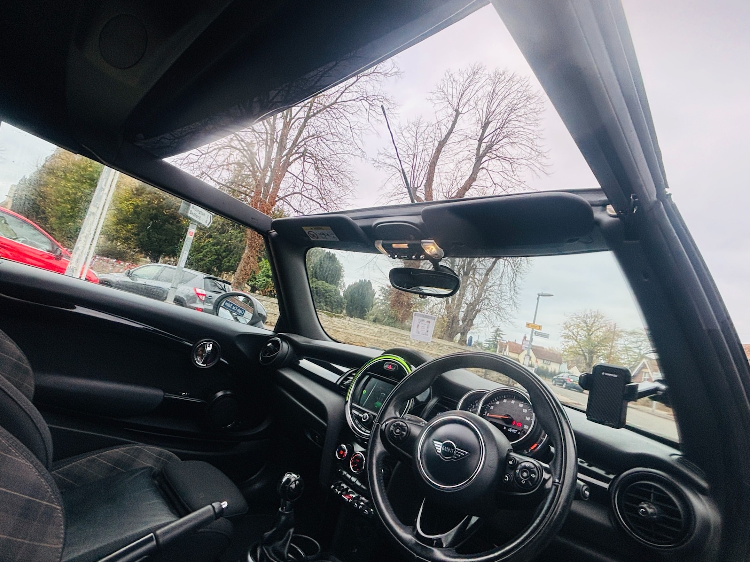 Used MINI Convertible 2018 for sale - 76577507: Photo 10