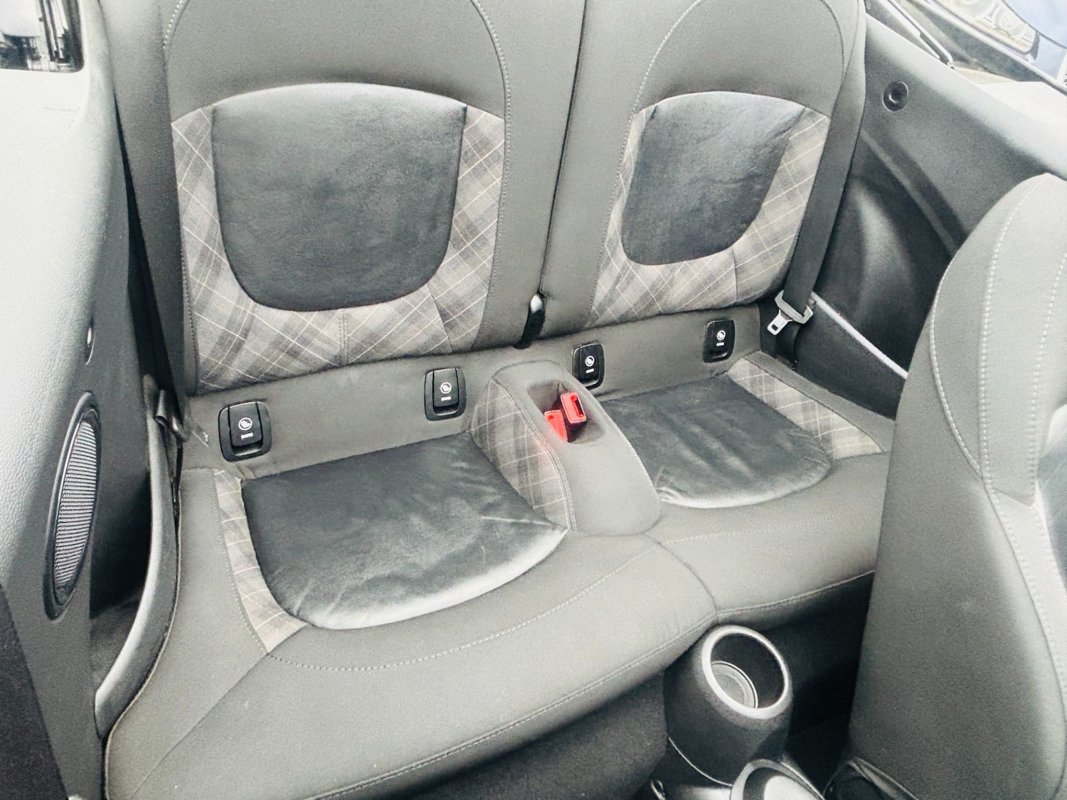 Used MINI Convertible 2018 for sale - 76577507: Photo 14