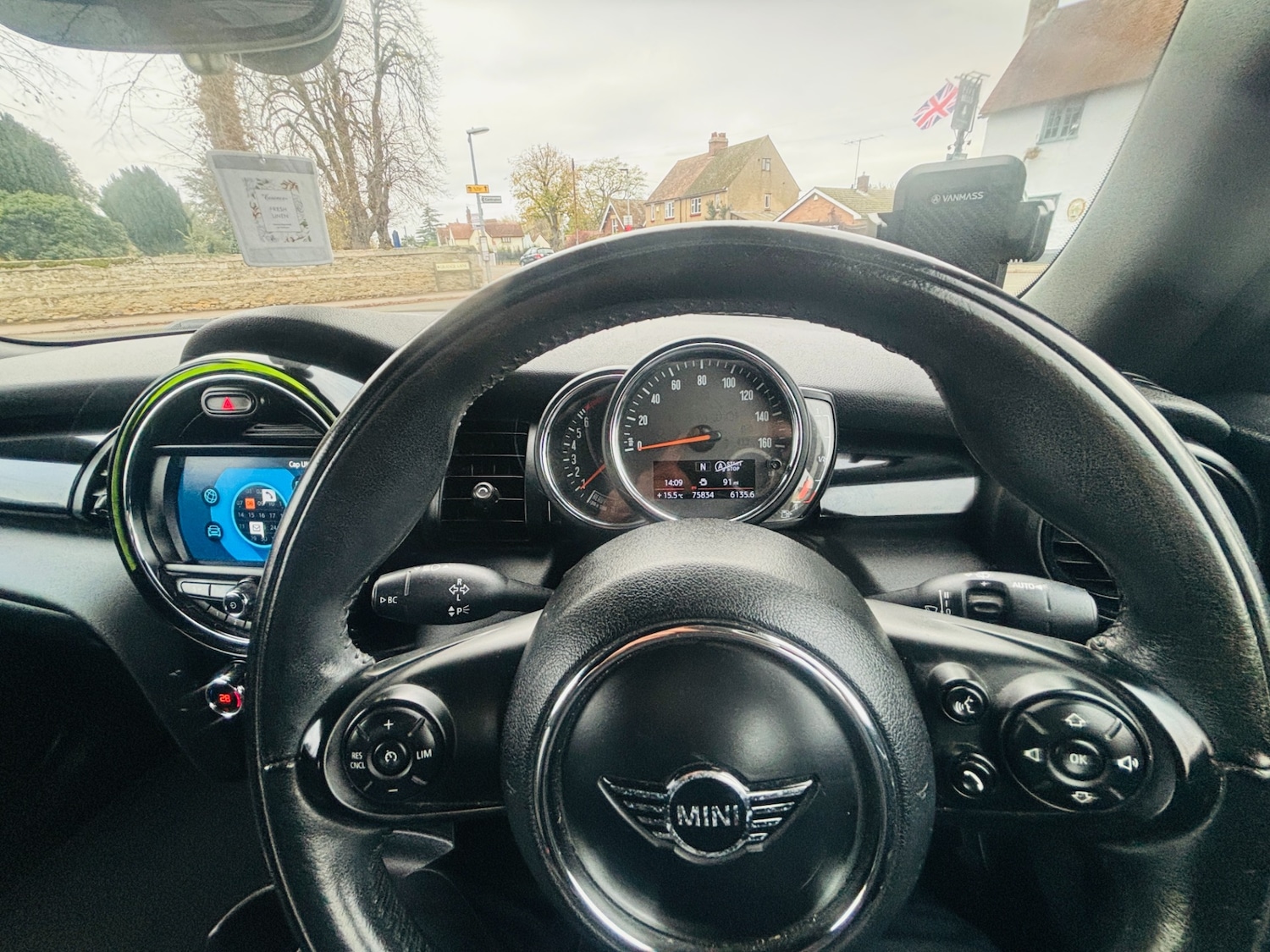 Used MINI Convertible 2018 for sale - 76577507: Photo 22