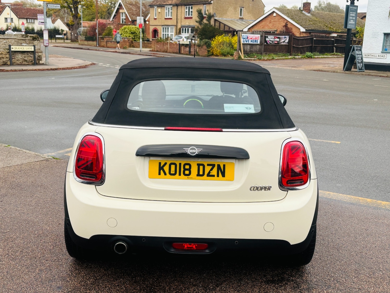 Used MINI Convertible 2018 for sale - 76577507: Photo 6