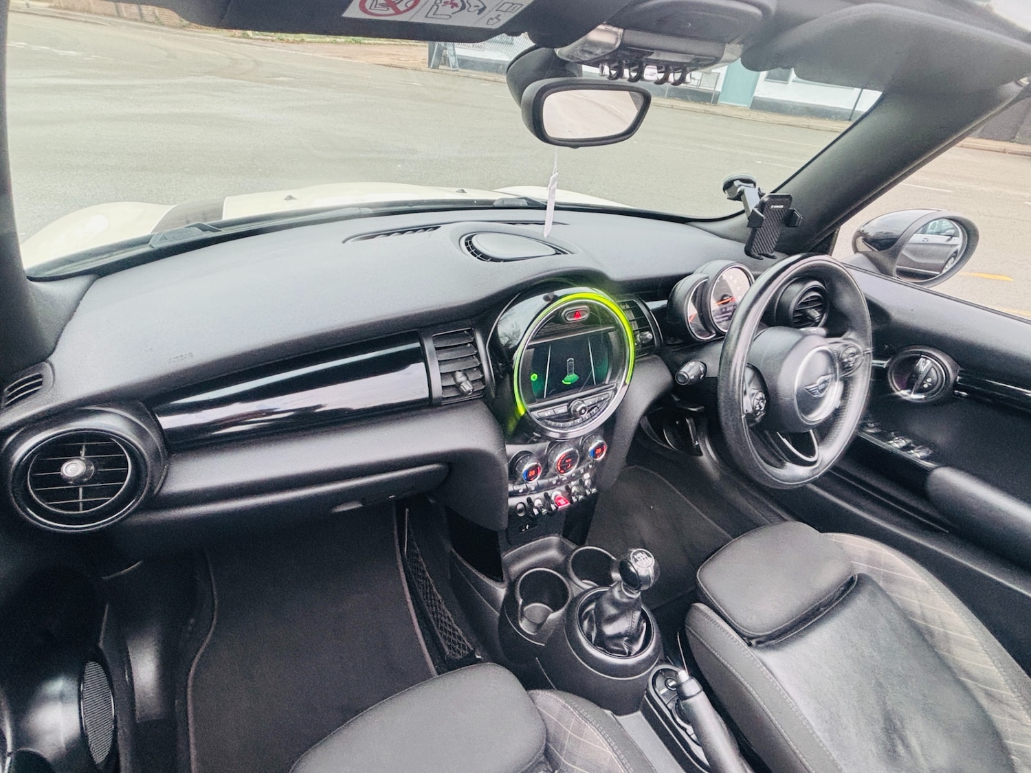 Used MINI Convertible 2018 for sale - 76577507: Photo 9