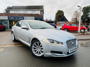 2011 (61) - 2.2d Premium Luxury 4dr Auto