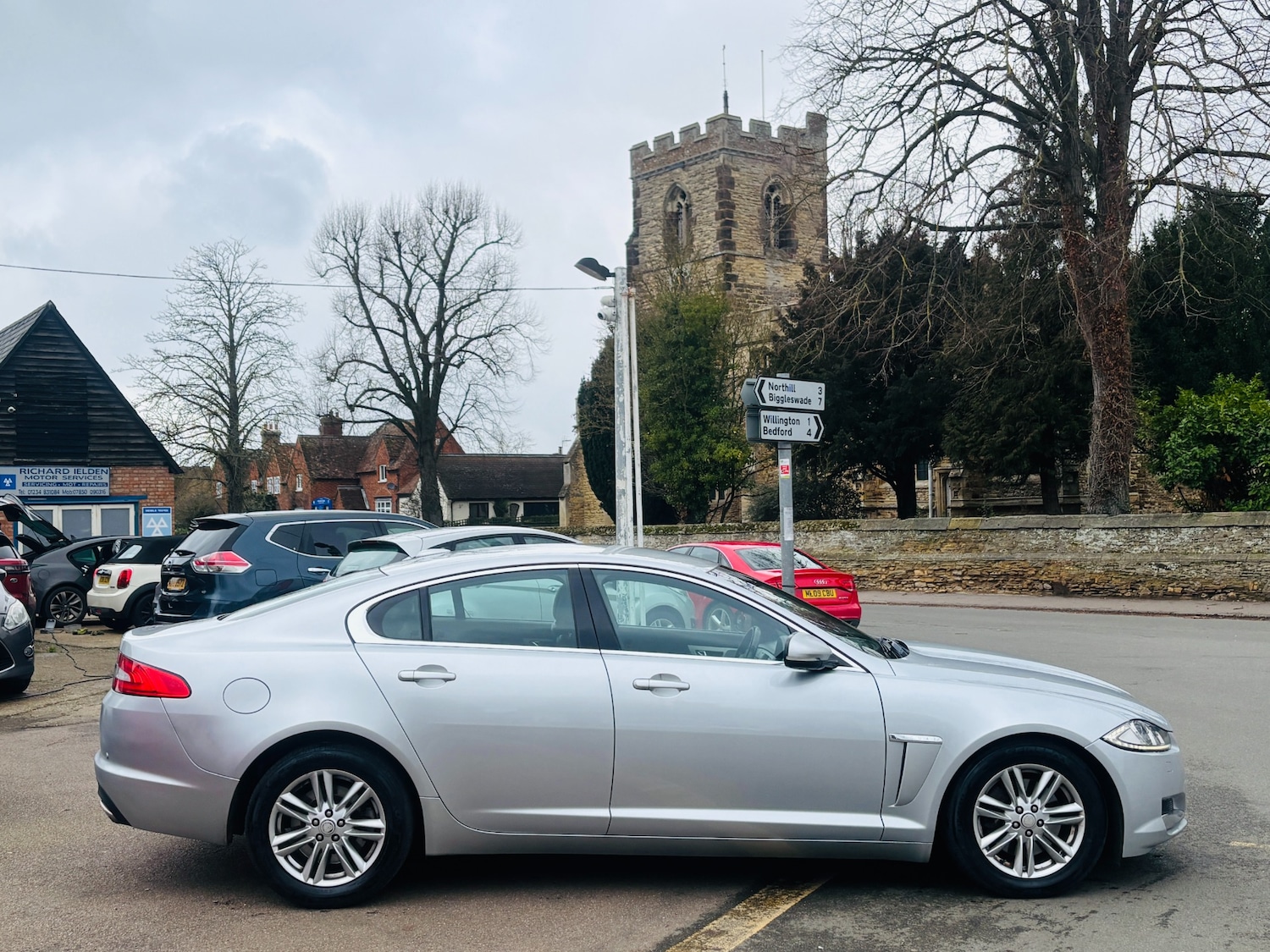 Used Jaguar XF 2011 for sale - 77581434: Photo 7