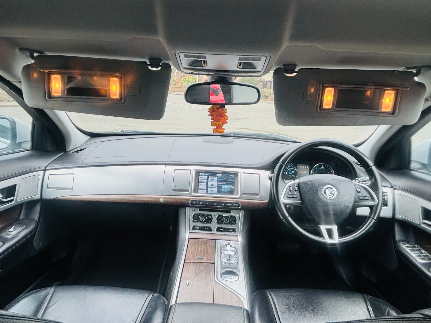 Used Jaguar XF 2011 for sale - 77581434: Photo 9