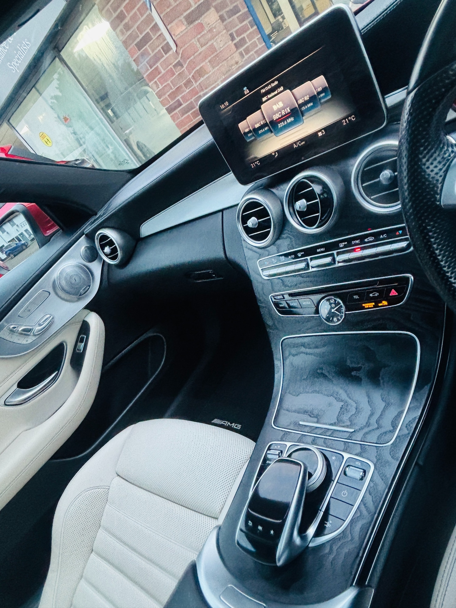 Used Mercedes-Benz C Class 2016 for sale - 77378877: Photo 27