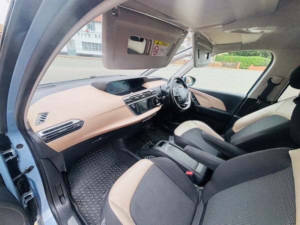Used Citroen C4 Grand Picasso 2015 for sale - 76243928: Photo 19