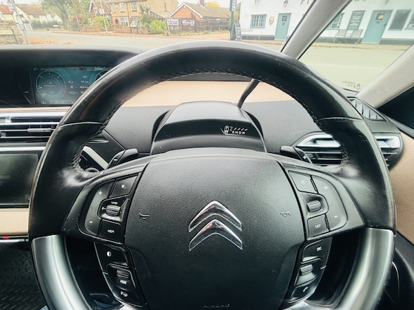 Used Citroen C4 Grand Picasso 2015 for sale - 76243928: Photo 22