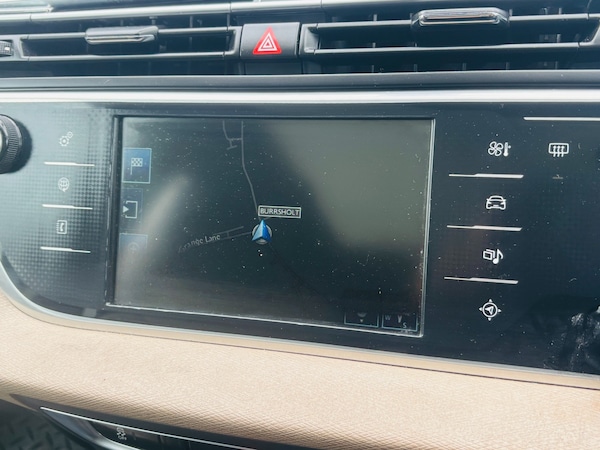 Used Citroen C4 Grand Picasso 2015 for sale - 76243928: Photo 24