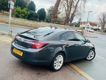 Used Vauxhall Insignia 2015 for sale - 77662296: Photo