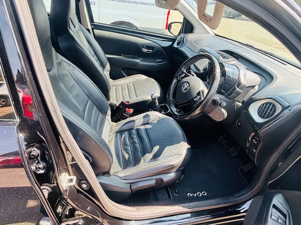 Used Toyota AYGO 2015 for sale - 75744978: Photo 15