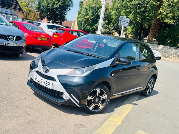 Used Toyota AYGO 2015 for sale - 75744978: Photo 3