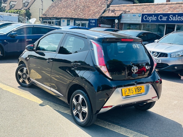 Used Toyota AYGO 2015 for sale - 75744978: Photo 8
