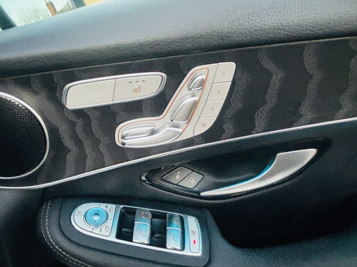 Used Mercedes-Benz GLC 2019 for sale - 77047888: Photo 17