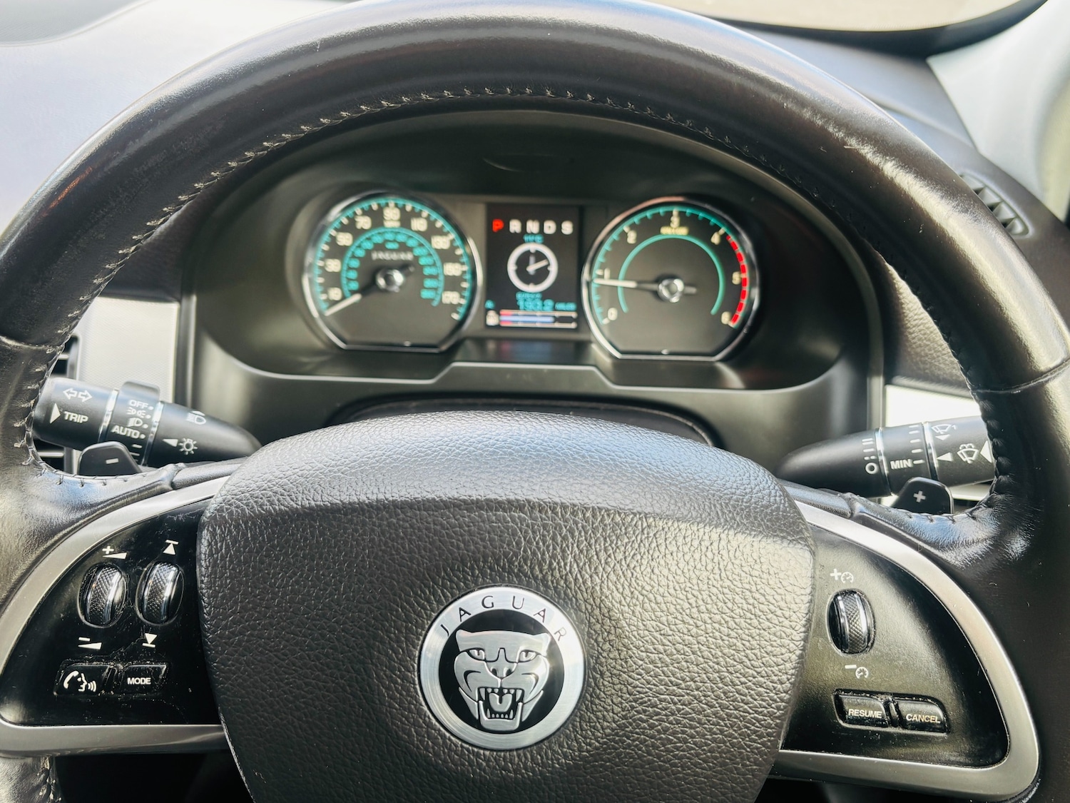 Used Jaguar XF 2012 for sale - 76946828: Photo 19