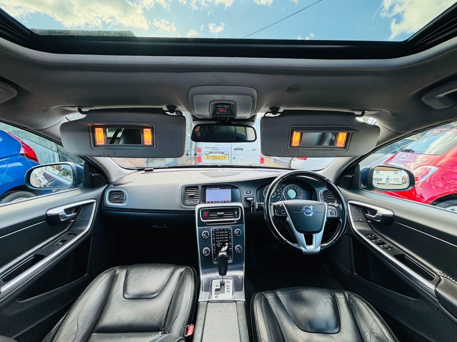 Used Volvo V60 2024 for sale - 77791312: Photo 22