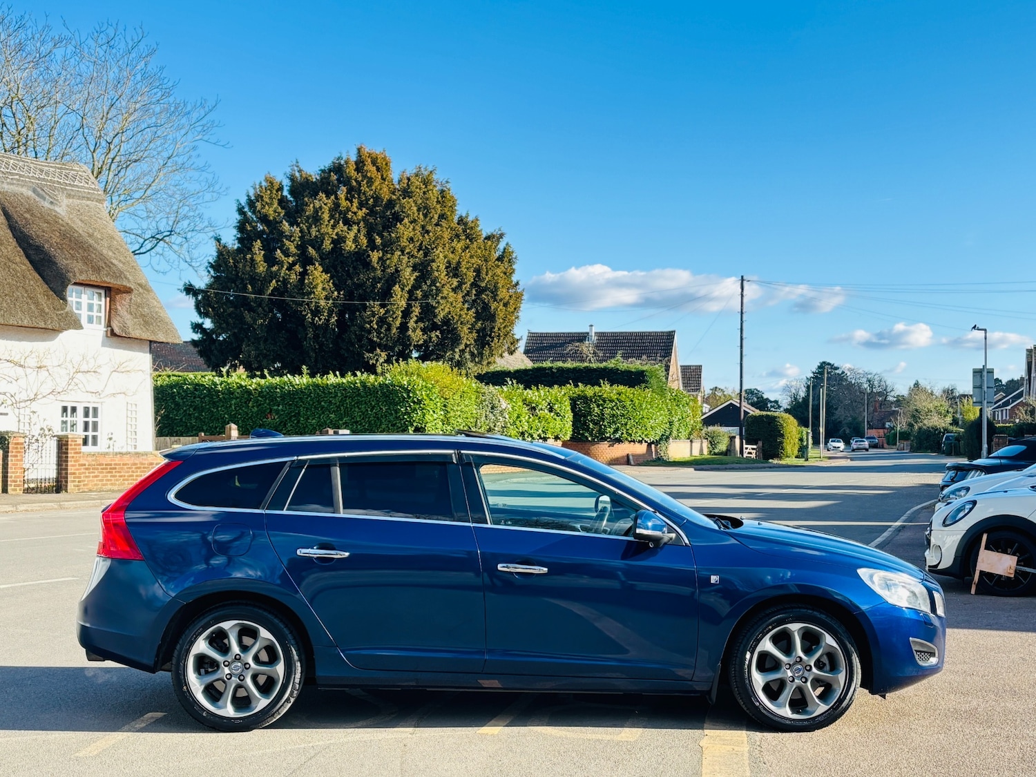 Used Volvo V60 2024 for sale - 77791312: Photo 5