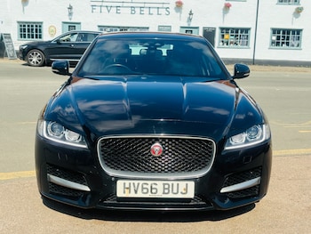 Used Jaguar XF 2016 for sale - 79258236: Photo