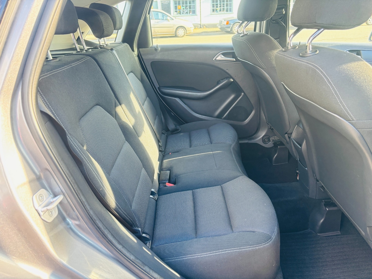 Used Mercedes-Benz B Class 2014 for sale - 76577380: Photo 13