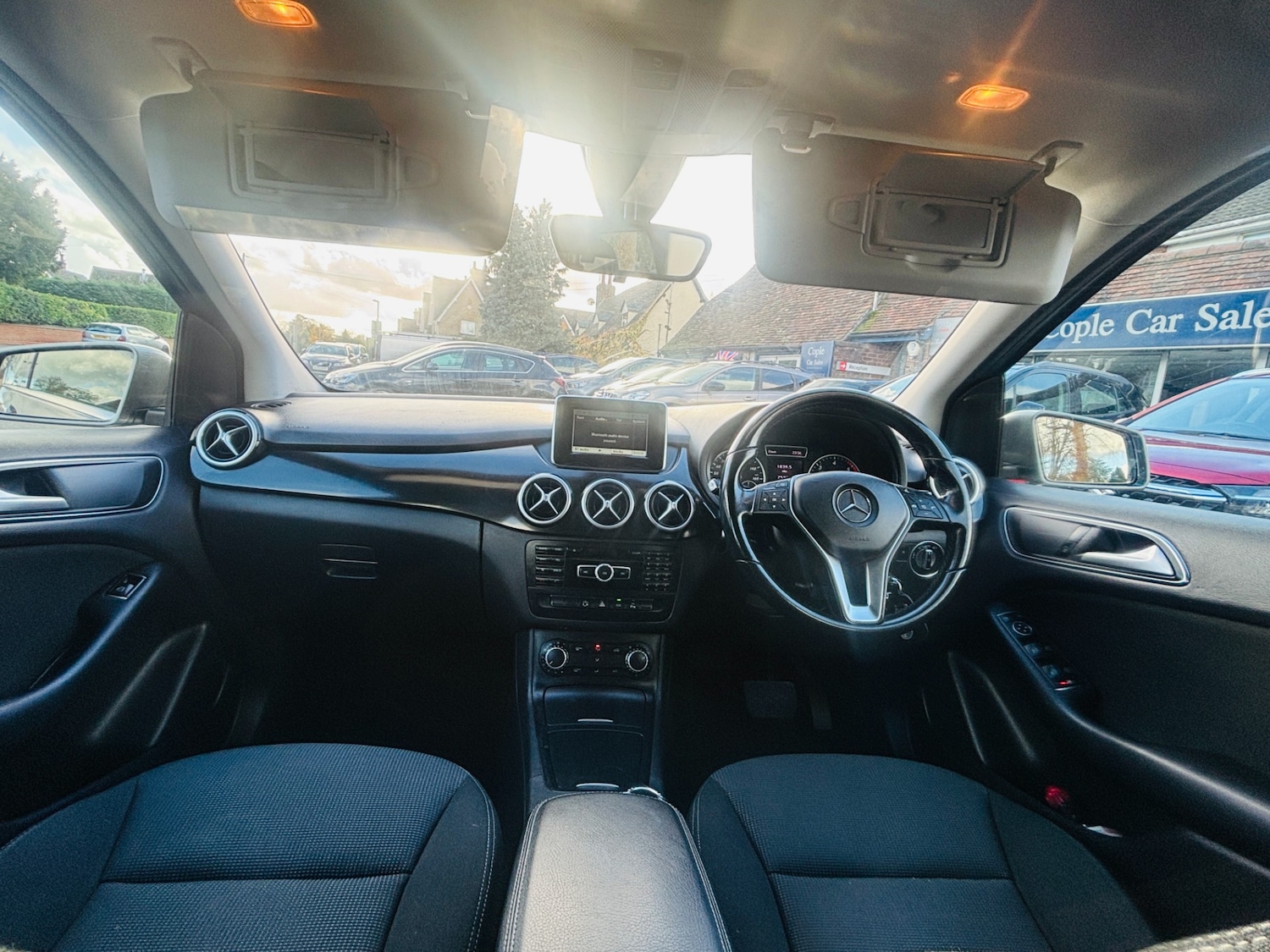 Used Mercedes-Benz B Class 2014 for sale - 76577380: Photo 9