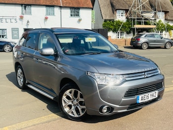 Used Mitsubishi Outlander 2015 for sale - 79551377: Photo