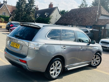 Used Mitsubishi Outlander 2015 for sale - 79551377: Photo