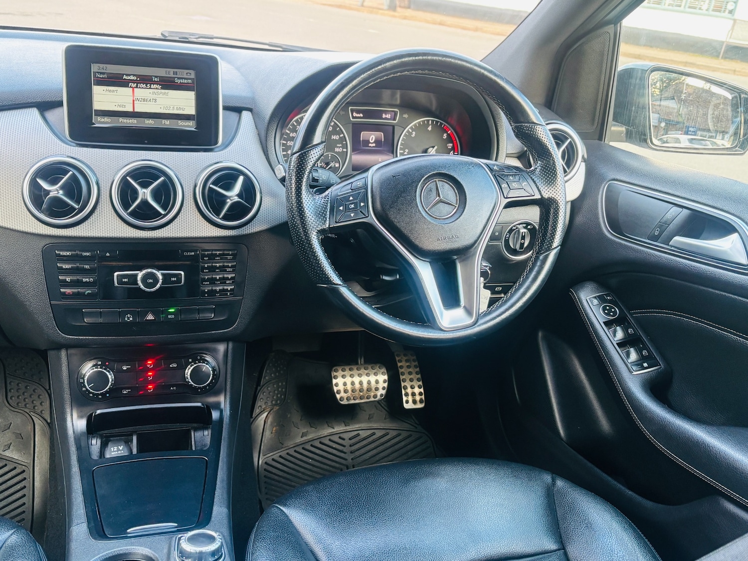 Used Mercedes-Benz B Class 2014 for sale - 77048044: Photo 10