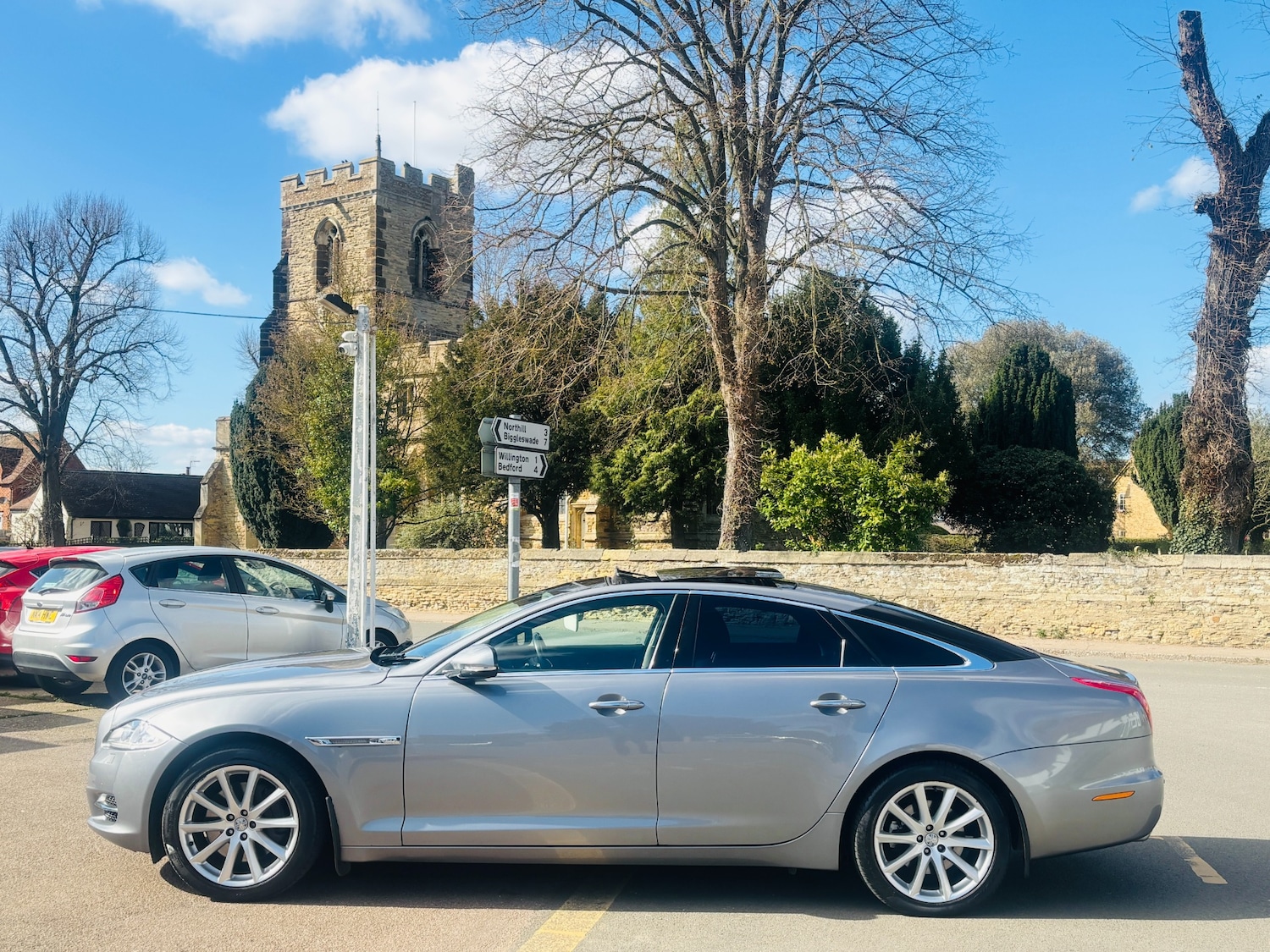 Used Jaguar XJ 2012 for sale - 78132213: Photo 7