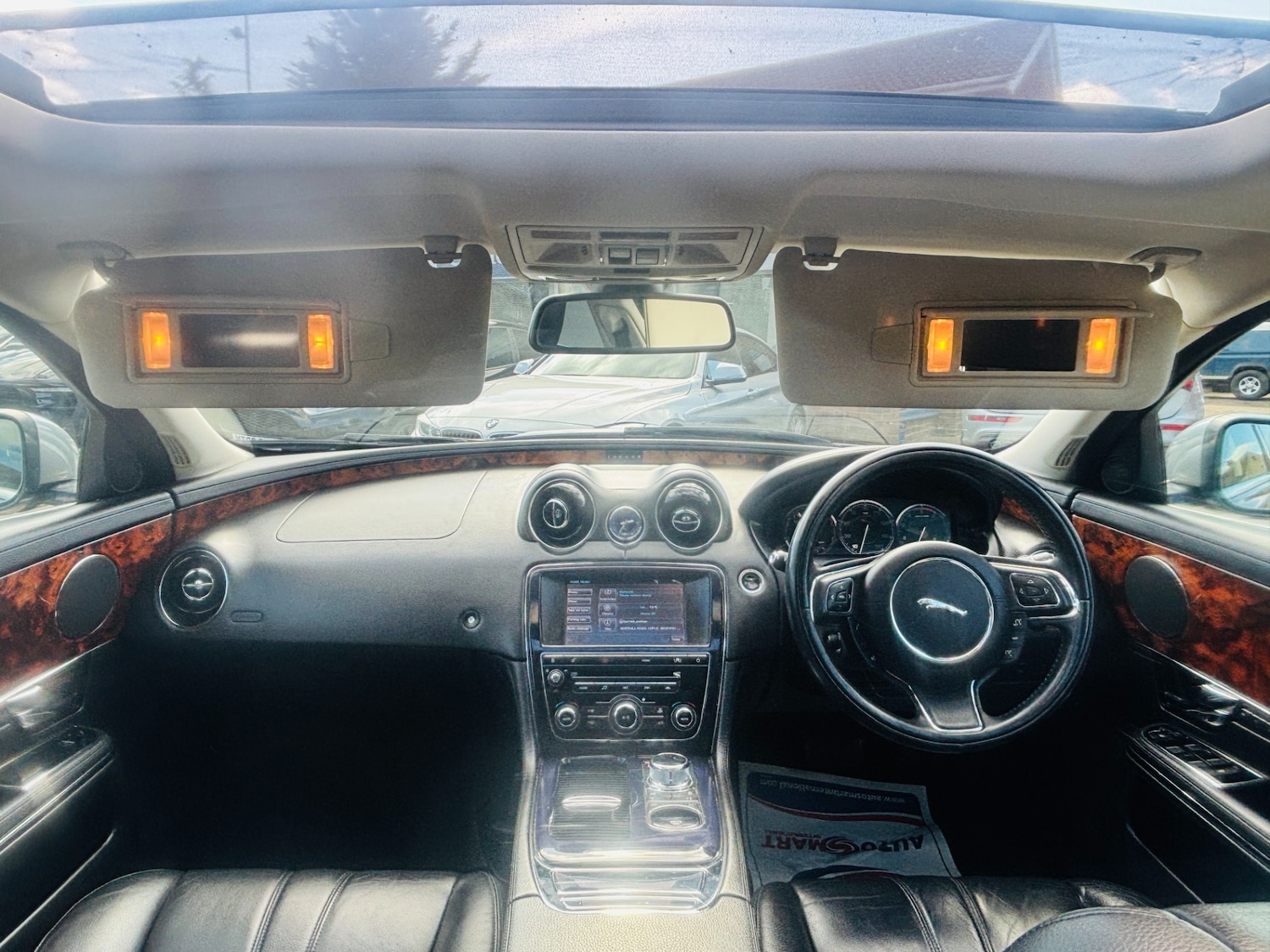 Used Jaguar XJ 2012 for sale - 78132213: Photo 9