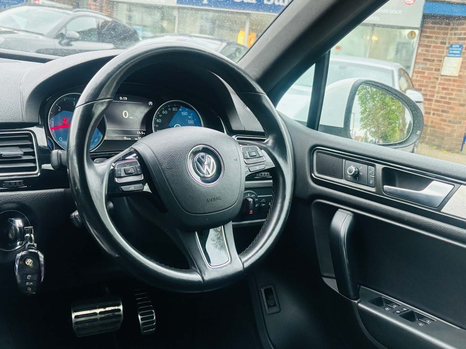 Used Volkswagen Touareg 2013 for sale - 78190577: Photo 11