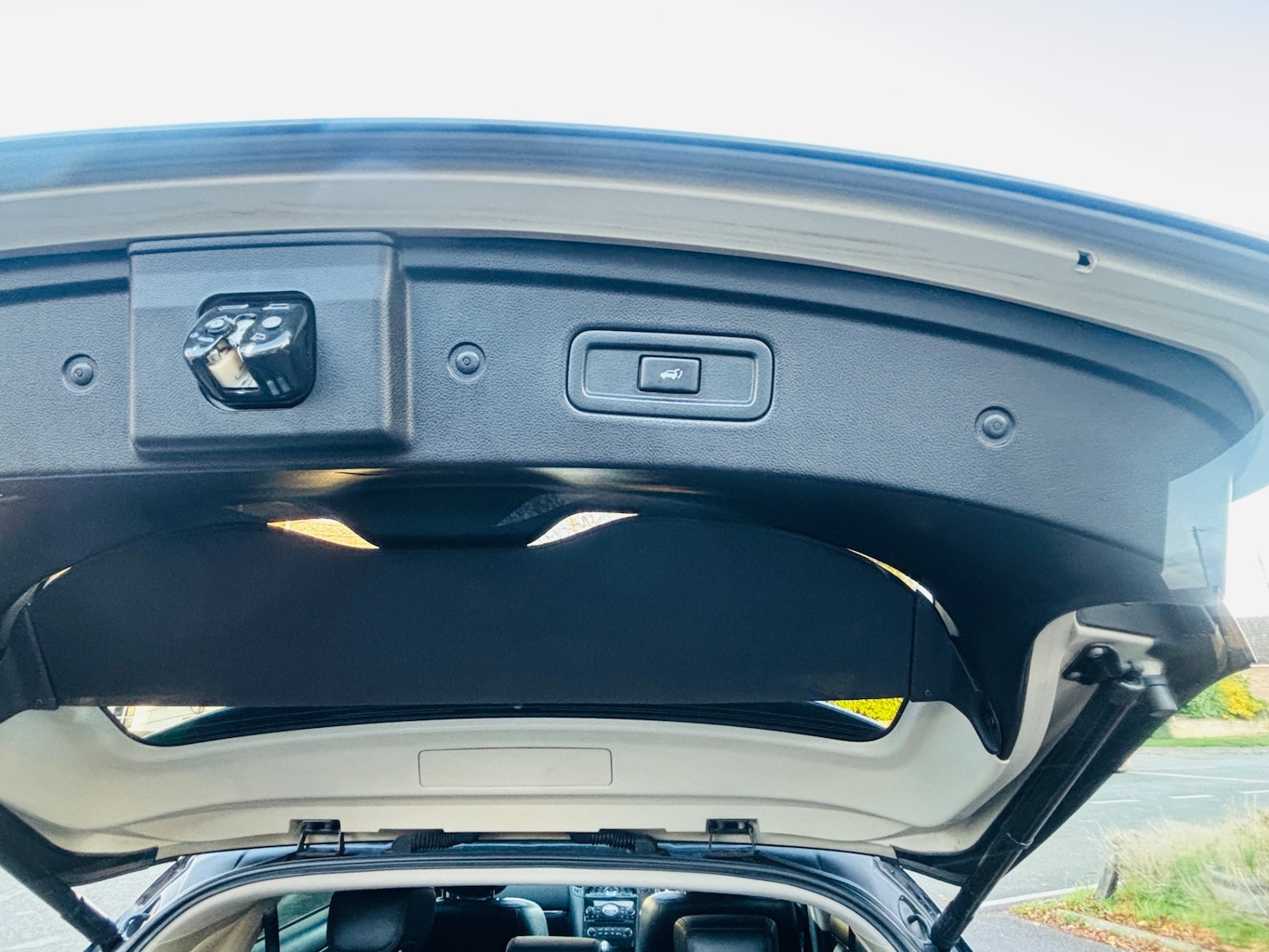 Used Infiniti QX70 2014 for sale - 76379281: Photo 14