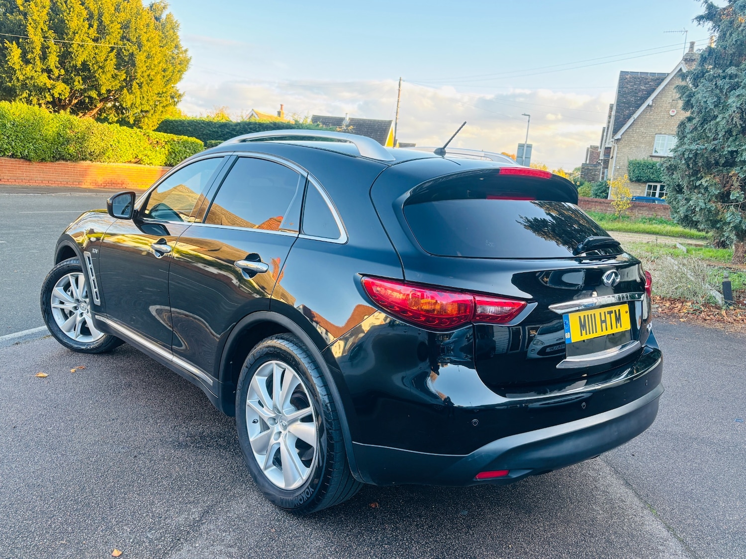 Used Infiniti QX70 2014 for sale - 76379281: Photo 8