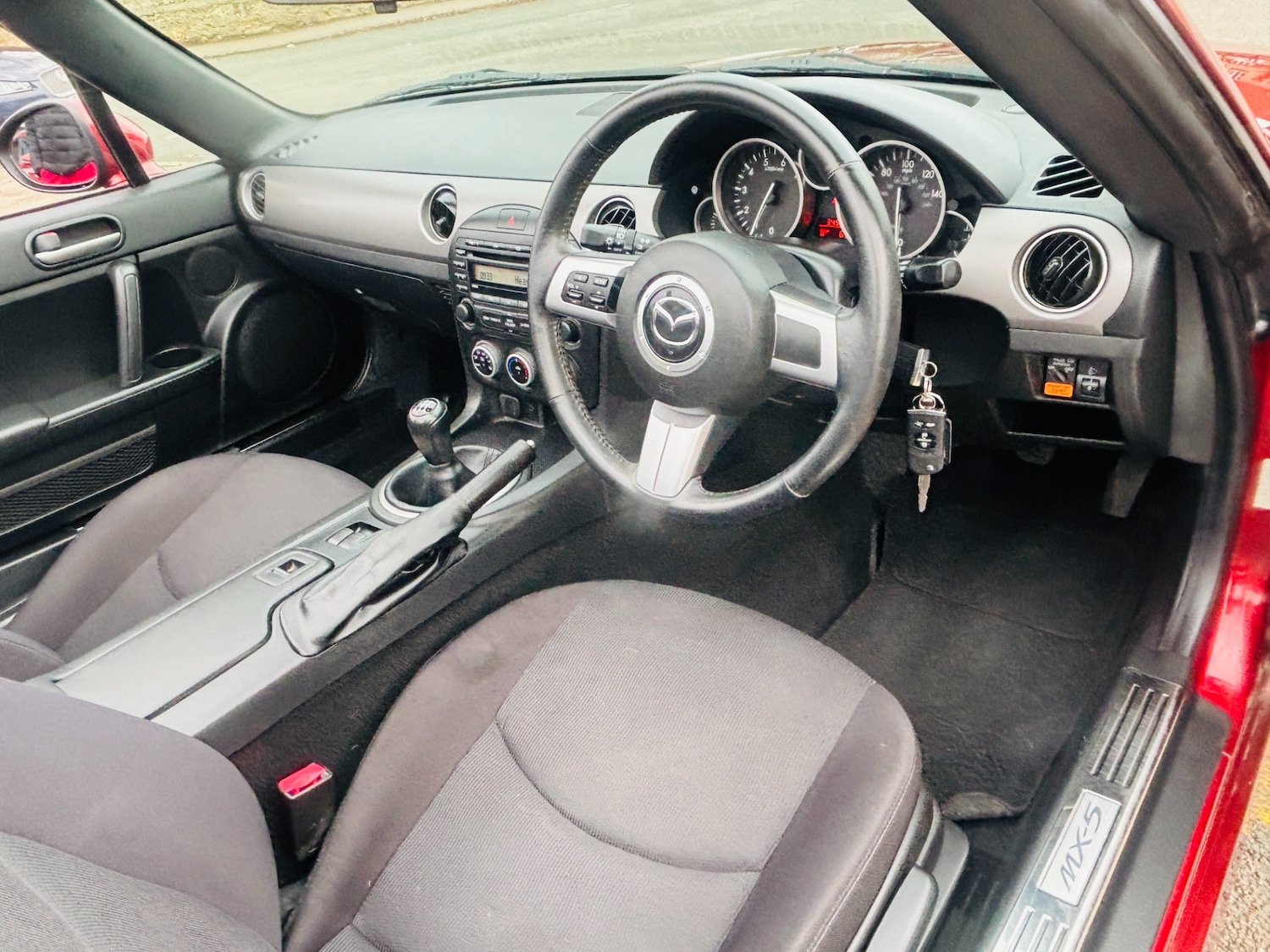 Used Mazda MX-5 2010 for sale - 76554408: Photo 17