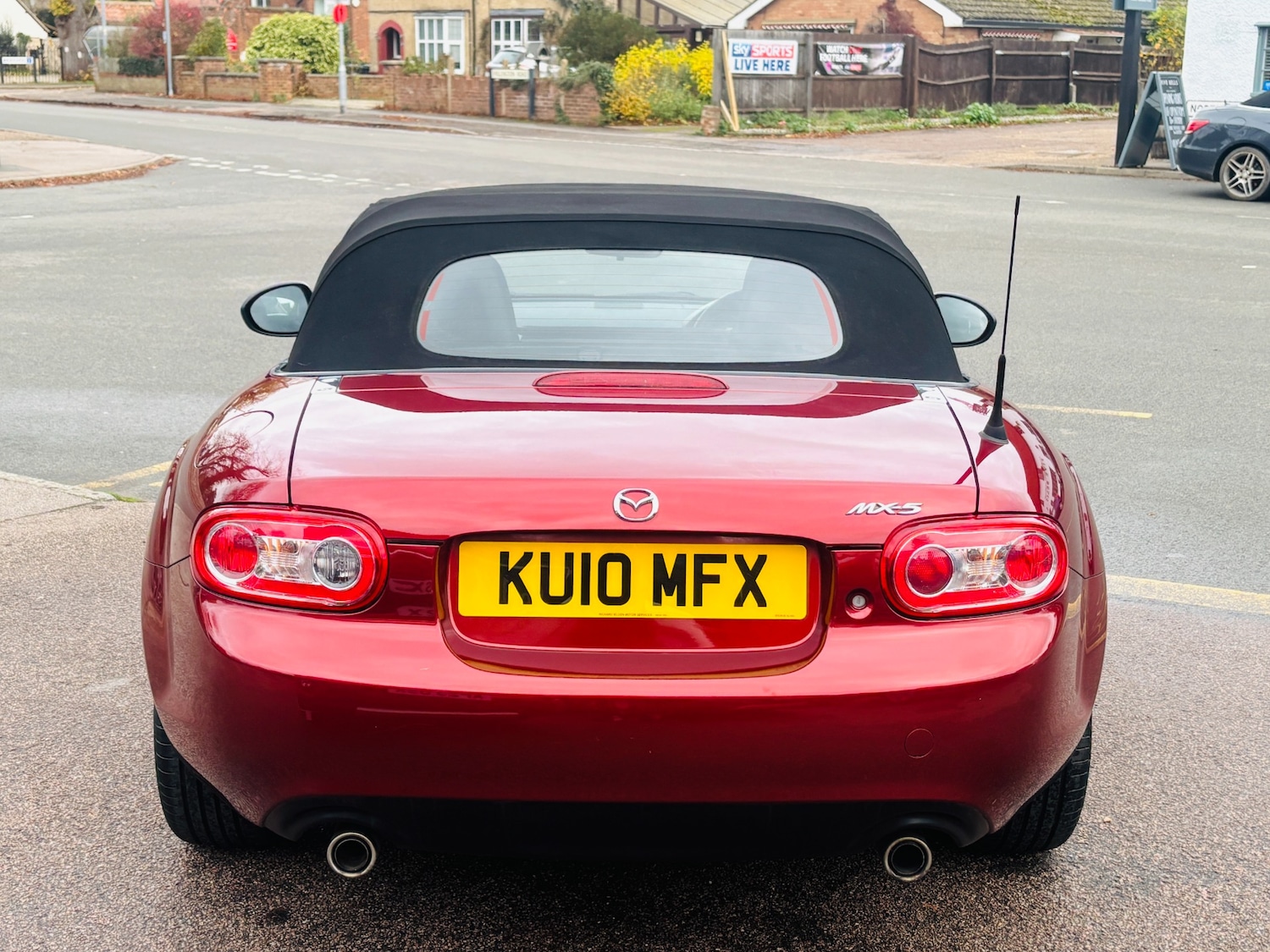Used Mazda MX-5 2010 for sale - 76554408: Photo 6