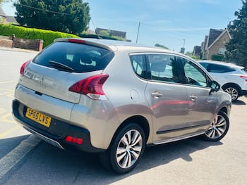 Used Peugeot 3008 2015 for sale - 79754943: Photo
