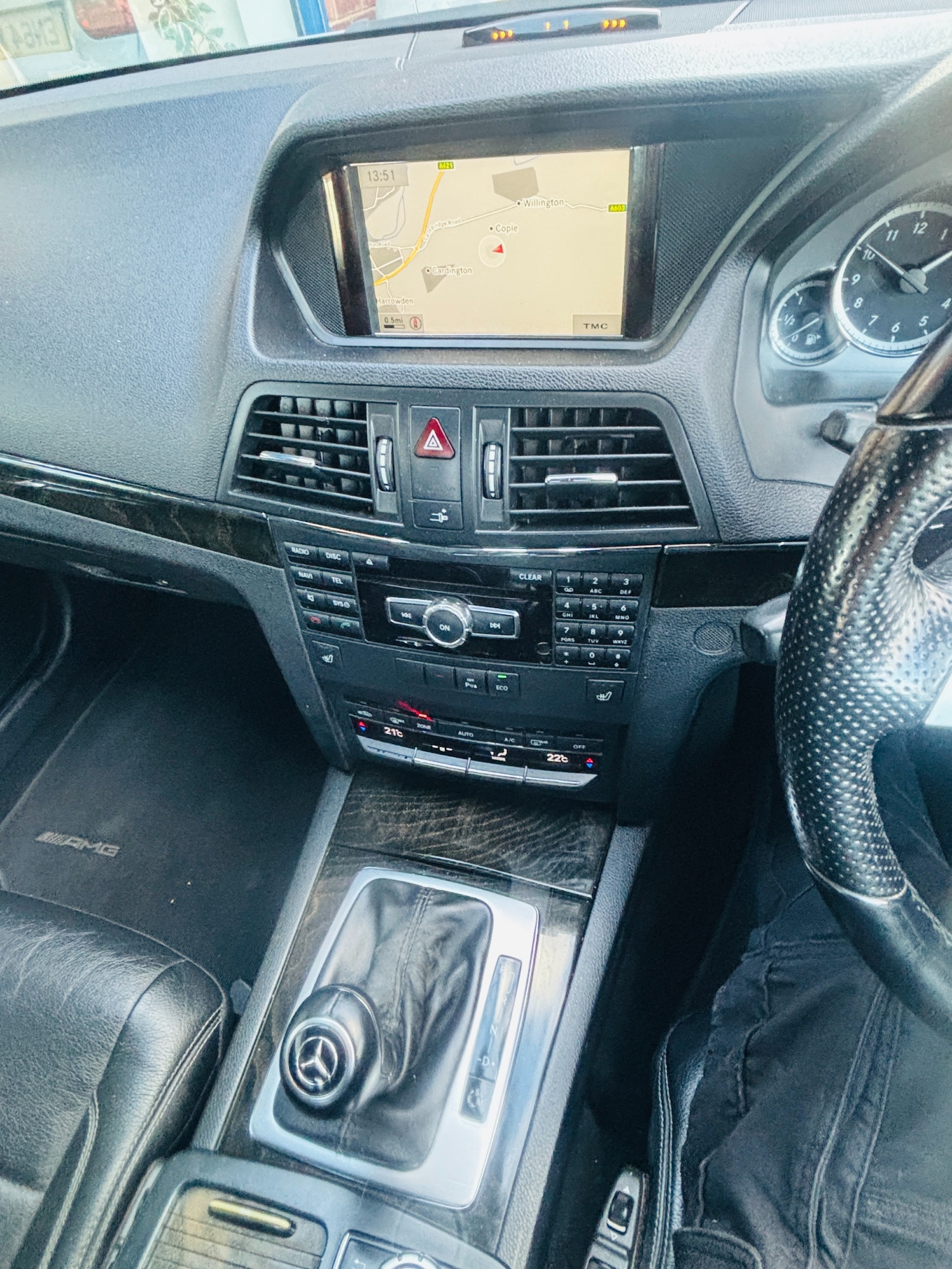 Used Mercedes-Benz E Class 2013 for sale - 76946841: Photo 19