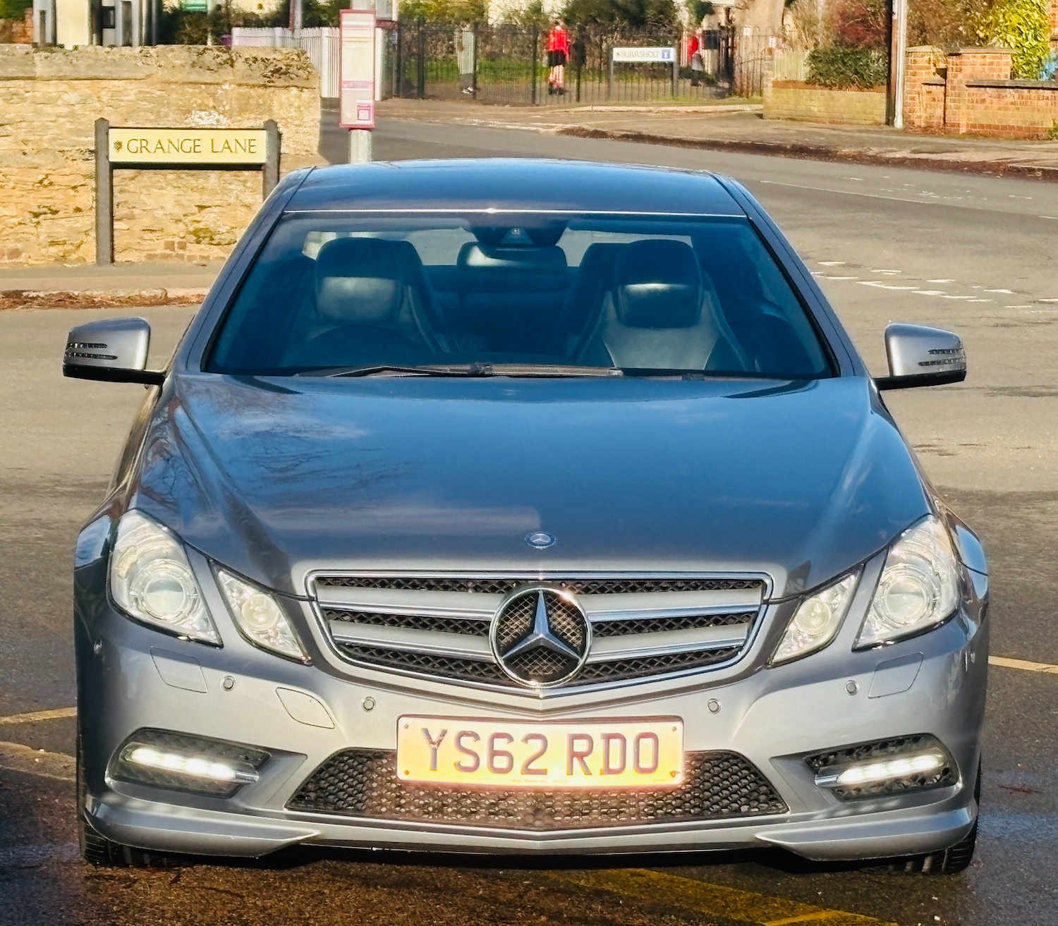 Used Mercedes-Benz E Class 2013 for sale - 76946841: Photo 2