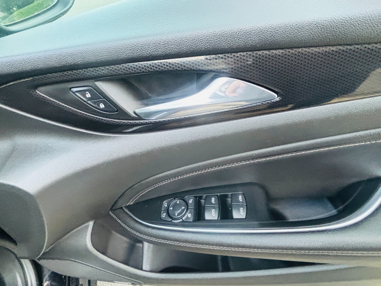 Used Vauxhall Insignia 2018 for sale - 77047885: Photo 11