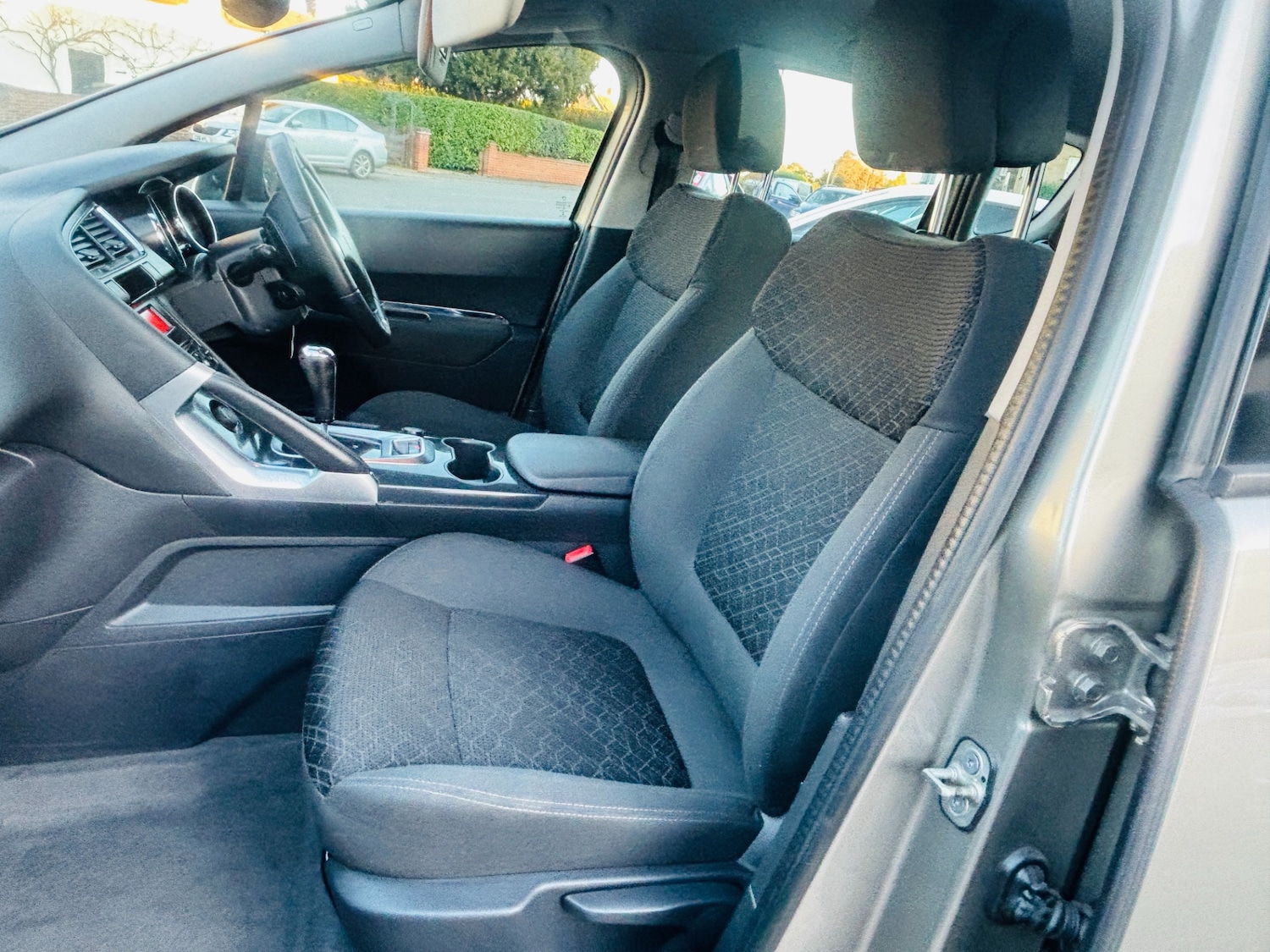 Used Peugeot 3008 2014 for sale - 77947021: Photo 13