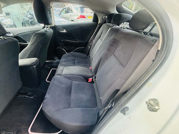 Used Honda Civic 2012 for sale - 76105632: Photo 14