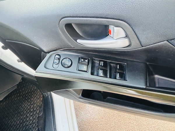 Used Honda Civic 2012 for sale - 76105632: Photo 18