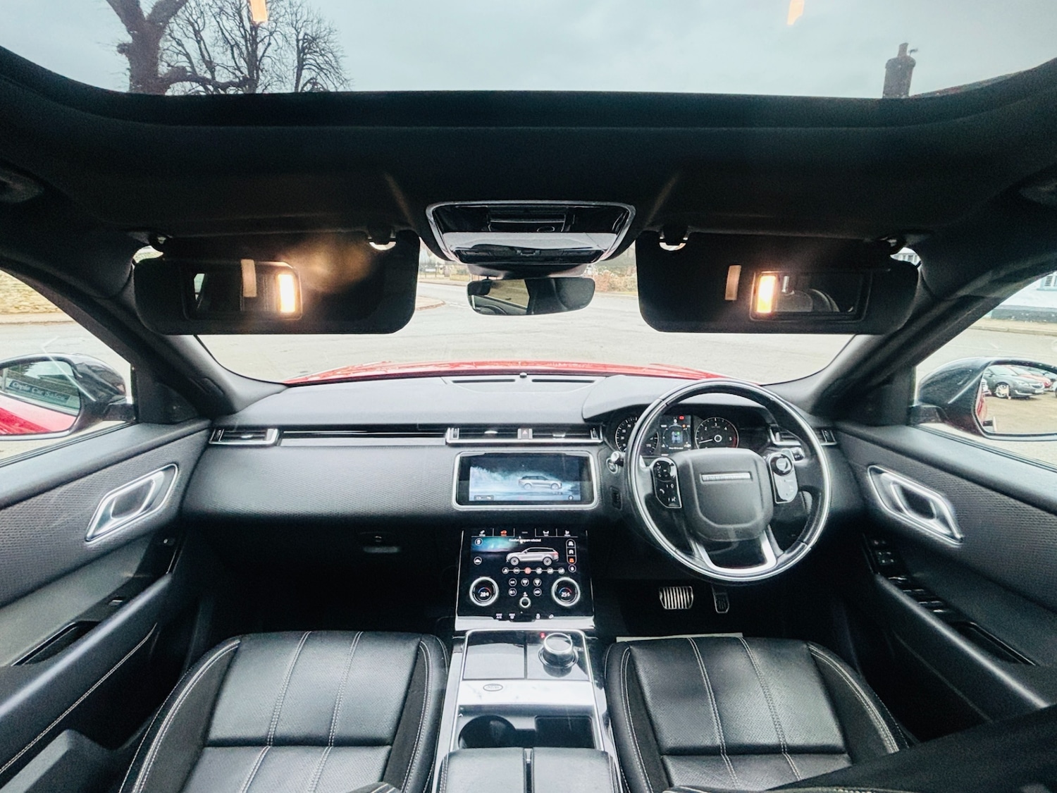 Used Land Rover Range Rover Velar 2018 for sale - 77165074: Photo 10