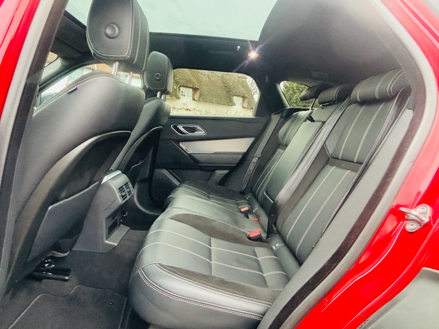 Used Land Rover Range Rover Velar 2018 for sale - 77165074: Photo 19