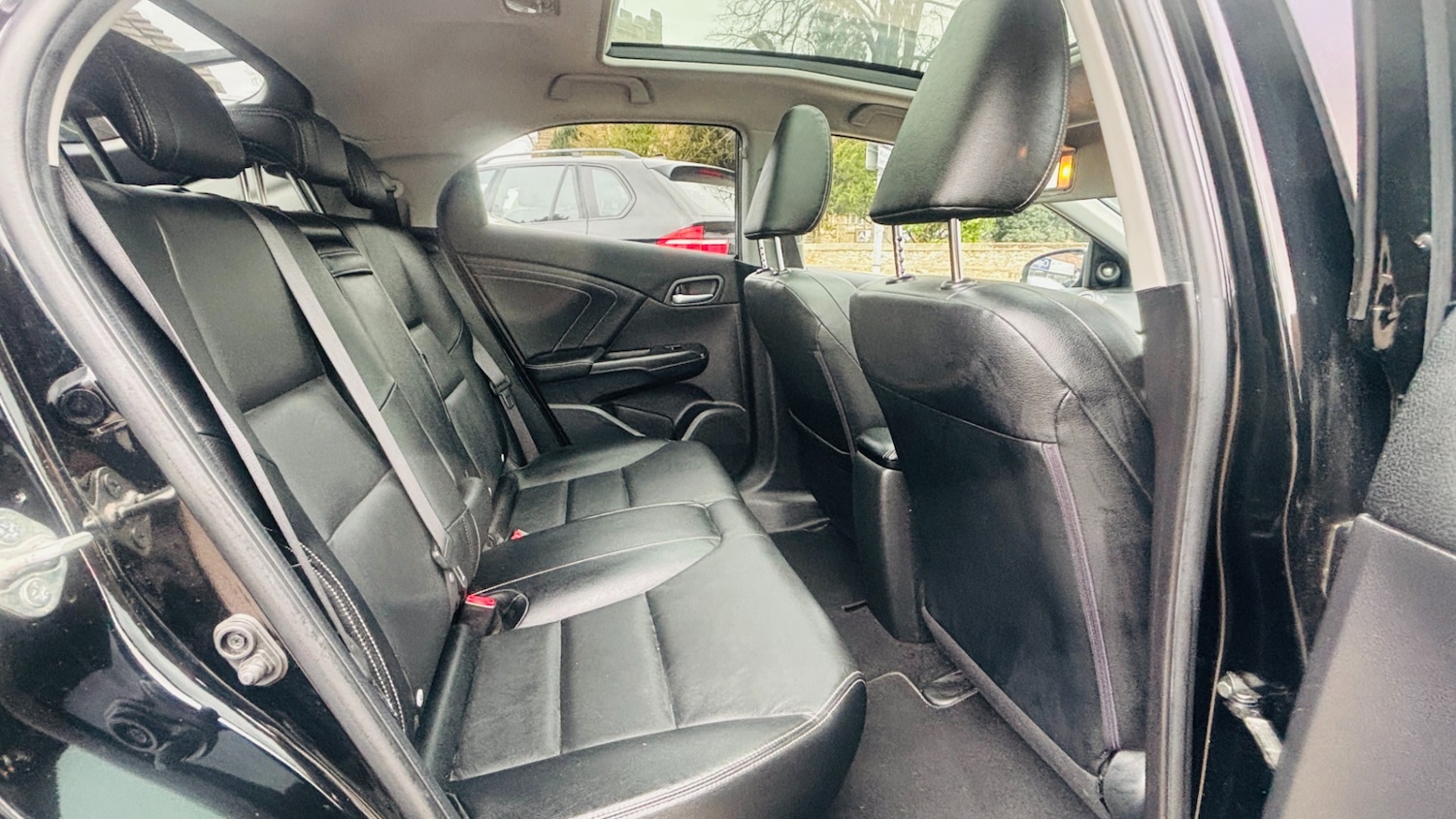 Used Honda Civic 2016 for sale - 77998432: Photo 11