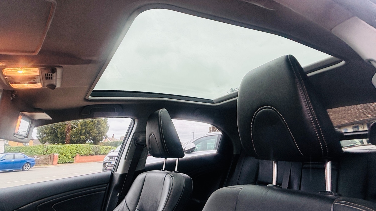 Used Honda Civic 2016 for sale - 77998432: Photo 13