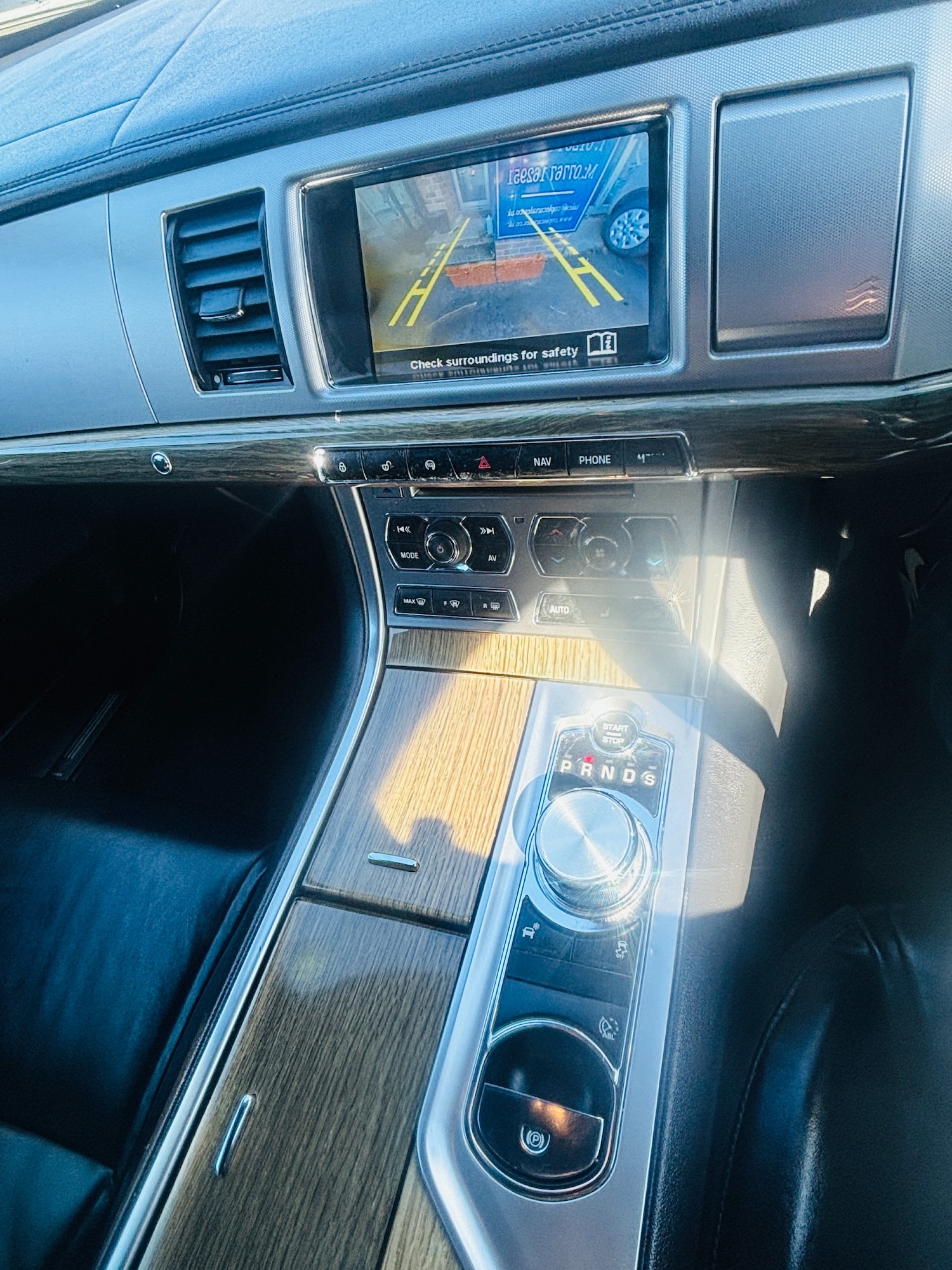 Used Jaguar XF 2013 for sale - 78053947: Photo 13