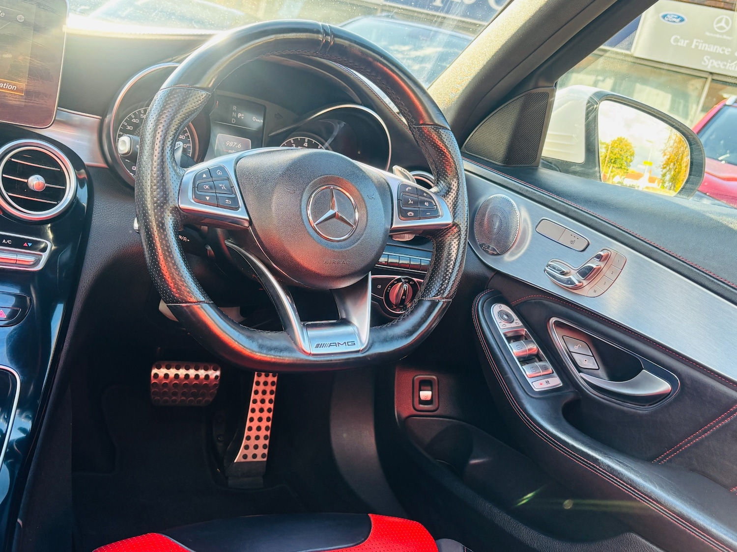 Used Mercedes-Benz C Class 2017 for sale - 76375441: Photo 24