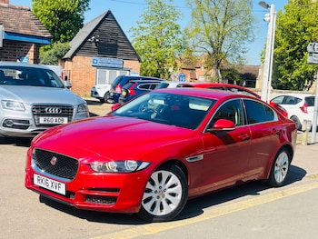 Used Jaguar XE 2016 for sale - 78353832: Photo