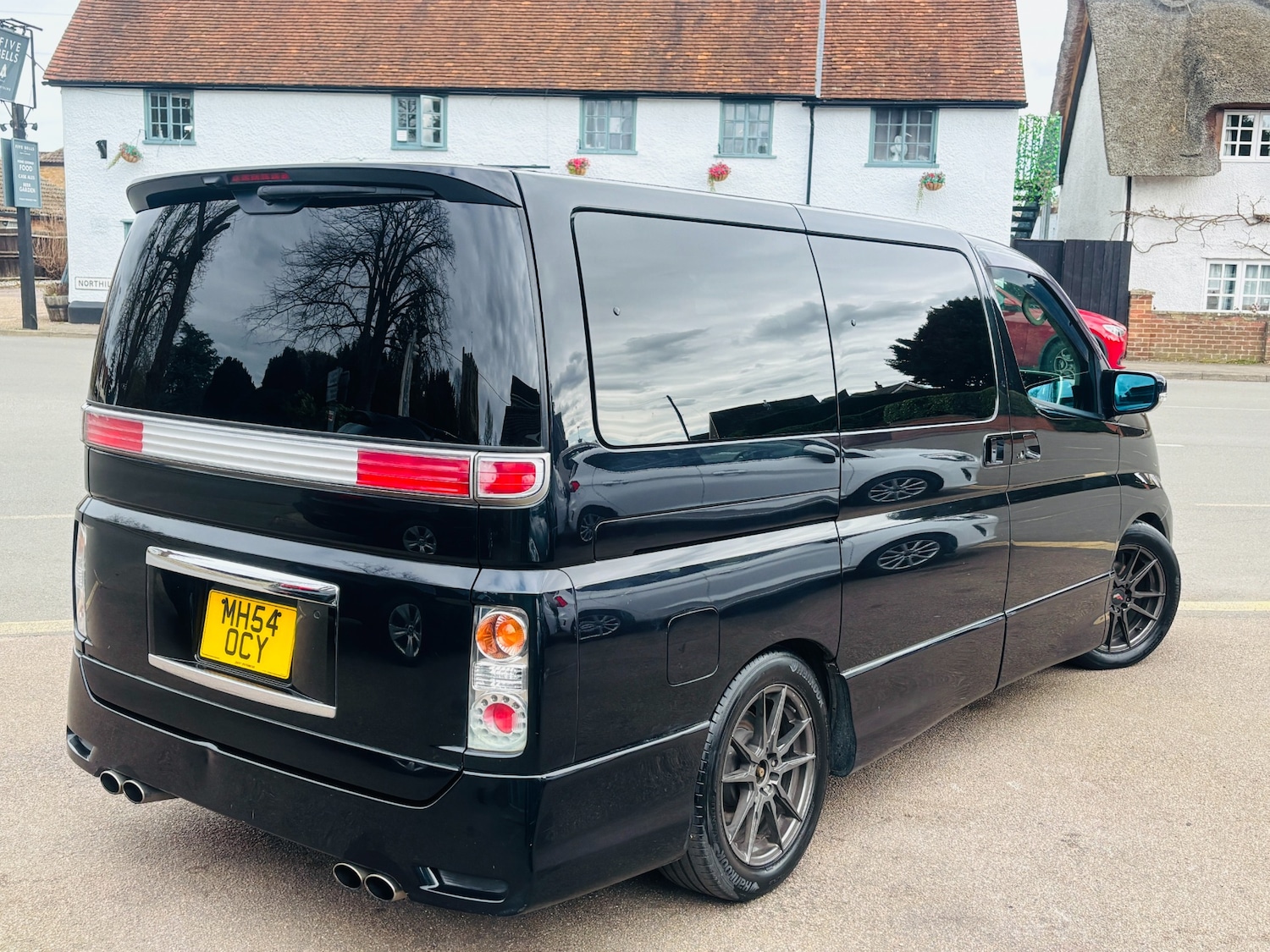 Used Nissan Elgrand 2021 for sale - 77896734: Photo 4